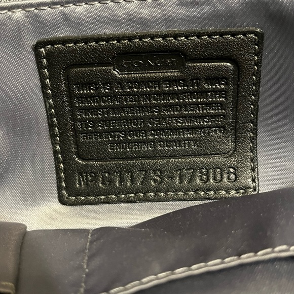 EUC Coach handbag - Picture 3 of 5